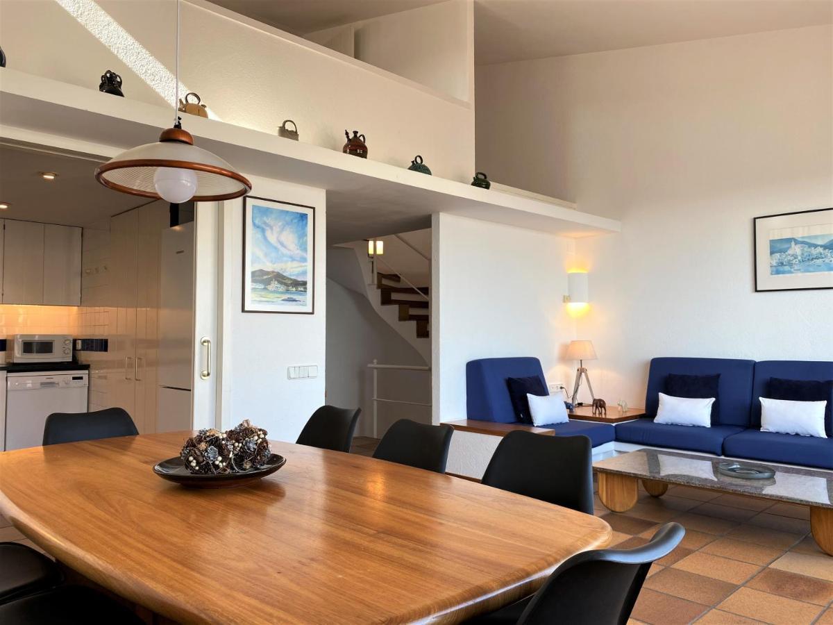 Matilla - Apartamento Con Parquin Cadaques Exterior photo