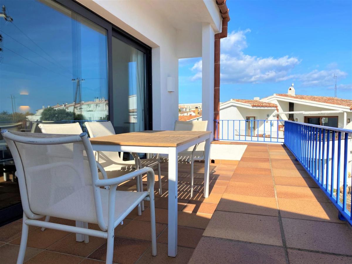 Matilla - Apartamento Con Parquin Cadaques Exterior photo